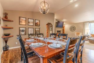 Hot Tub - Pool Table - Deck with Pilot Butte Views - Bend - 1