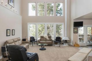6BR - 6 King Beds - EV - 10min Downtown - Bend - 2