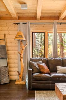 Summit Pine Lodge - 2 Minutes to Snow Summit - 2