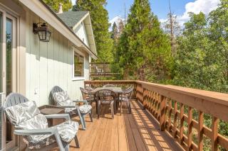 Our Secret Getaway - Two Spacious Living Areas - 6