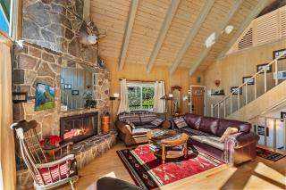 Bow N Arrow Lodge For 8 - 4