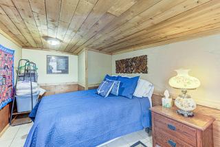 Kingsland Duo 2 Cottages in 1 w Lakeview - 8
