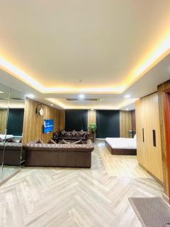 Studio Apartment in Gold Crest - DHA Lahore - Lahore - 9