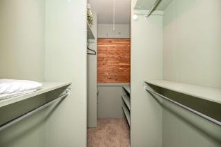 Lakeside Landing - Modern & Chic 3BR Retreat - - 1