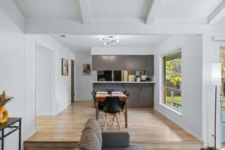 Quiet 3 Bedroom Home Walkable to Zilker Park - Austin - 6