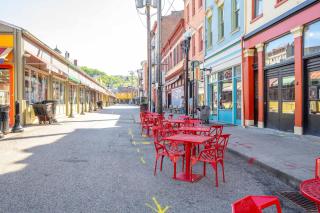 Findlay Market - Suite 4 for 2 - 3