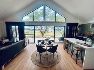Villas at Small Batch Brewery & Hop Farm Mudgee - Eurunderee - 0