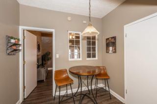 3 Newport Lofts, Near Cincy, Sleeps 10 - 1