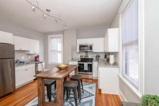 Suites on Main 2 - 4