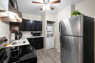The Luxe Pearl Residences - Columbus - 6