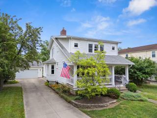 Classic Charm on Ashland - For 8 - Columbus - 7