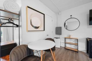Chic City Retreat 93B - Columbus - 8