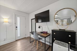 Chic City Retreat 97 - 4