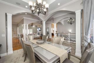 The Bishops Manor Stay for 10 - West Chester - 2