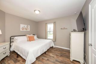 Main Street Cottage For 6 - 7