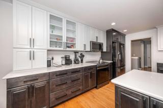 Big Sky Retreat - Home for 10 - Fairfield - 9