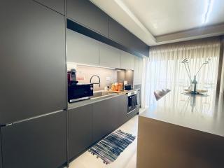 Modern Athenian Riviera Apartment - 5