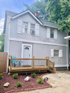 The House Hotels - W45th Backhouse - Ohio City - 0