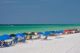 Beach Service Included Corner Condo - 5