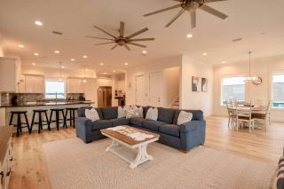 PRIVATE POOL & SHORT WALK TO BEACH - FREE ACTIVITIES - 7