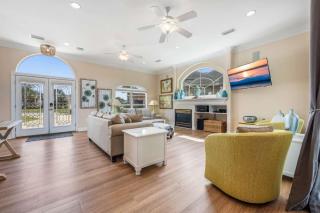 Private Beach & Community Pool - Destin - 5