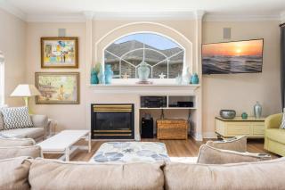 Private Beach & Community Pool - Destin - 1