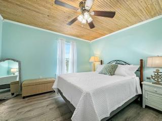Bungalow by the Bay with FREE ACTIVITIES - Gulf Shores - 5