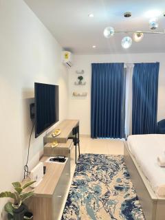 The Lennox Royal Suites Apartments - 8