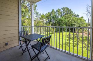 Sunshine & Whiskey - Condo Near Grand Boulevard - 5