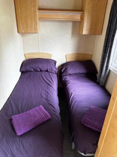 The Purple caravan - - 6