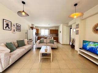 STAY Sunny Palms Apt - Oroklini - 3