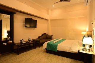 A P Palace Hotel - 0