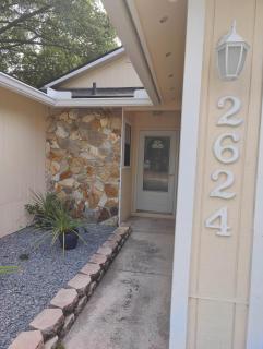 Entire home Private swim pool Quiet area - 6