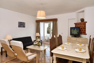 Cheerfulway Minichoro Apartamentos - 7