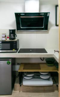 Beautiful and Bright Apt 7 with Balcony near Miraflores - El Rodeo - 9