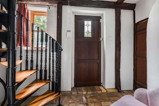 Two Bedroom Grade ll Cottage At AZ Luxury Stays Honey Horsefield With WiFi And Free Parking - 4