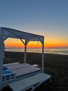 Sea Breeze, Park Residence 2 with Seaview - Baku - 9
