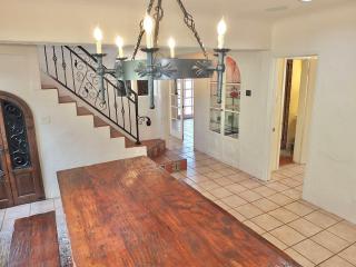 La Brisa - One Block from the Beach - Long Beach - 2