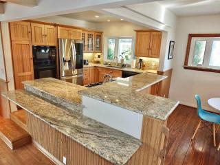 The Belmont Beach Bungalow - Pool & Hot tub - 1