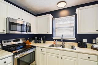 Babberville 11818 By Book That Condo - 2