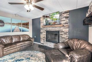 One More Night - Enjoy Lakefront Life - Eldon - 2