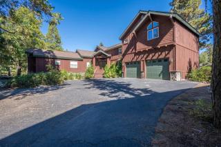 Gorgeous 5 BDR Traviloli Mountain Retreat for 10 - Shaver Lake - 4