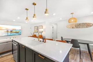 Little Bearcat Bungalow - Stay on Ozark Waterfront - Sunrise Beach - 2