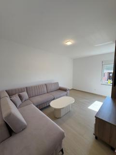 Aron Apartment - 8