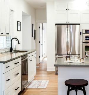 Chic 3 BDR Williams Bay Retreat with Fire pit for 8 - Lake Geneva - 0