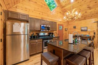 210 Cubs In The Treetops Home - Gatlinburg - 3