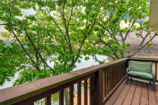 Dockside Dream - Stay for 12 - Rocky Mount - 2