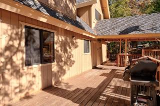 Yosemite Aviary - Bird's Eye View Awesome Upper Unit - Yosemite West - 2