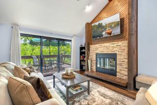 Ozark Escape - Enjoy Resort-Style Fun - 3