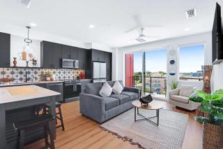 Modern Hill Country Condo for 4 with Resort Perks - New Braunfels - 0